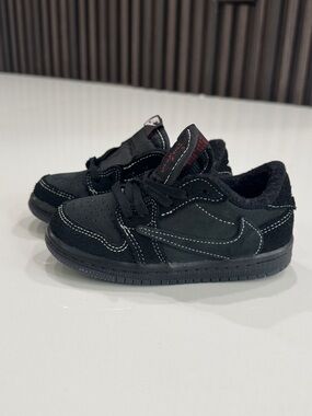 Baby Air Jordan’s Travis Scott’s